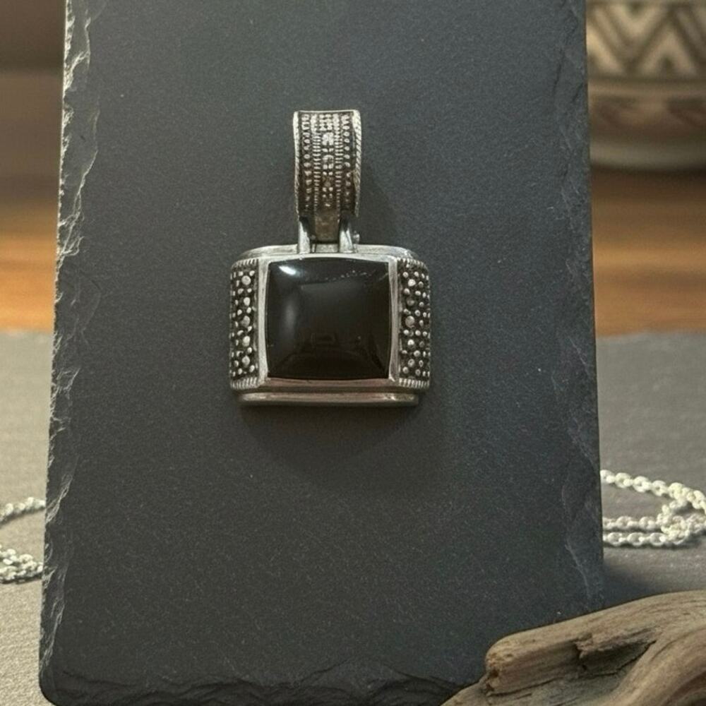 Vintage Sterling Silver Pendant w/ Domed Black Onyx Stone